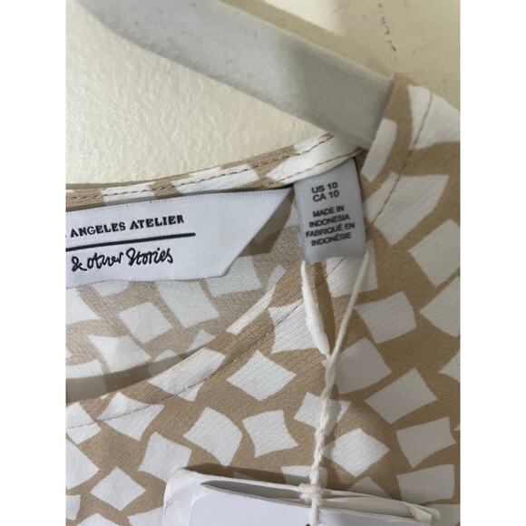 And Other Stories Beige Faux Wrap Dress Size 10 Short Sleeve Minimalist NWT - Picture 5 of 7